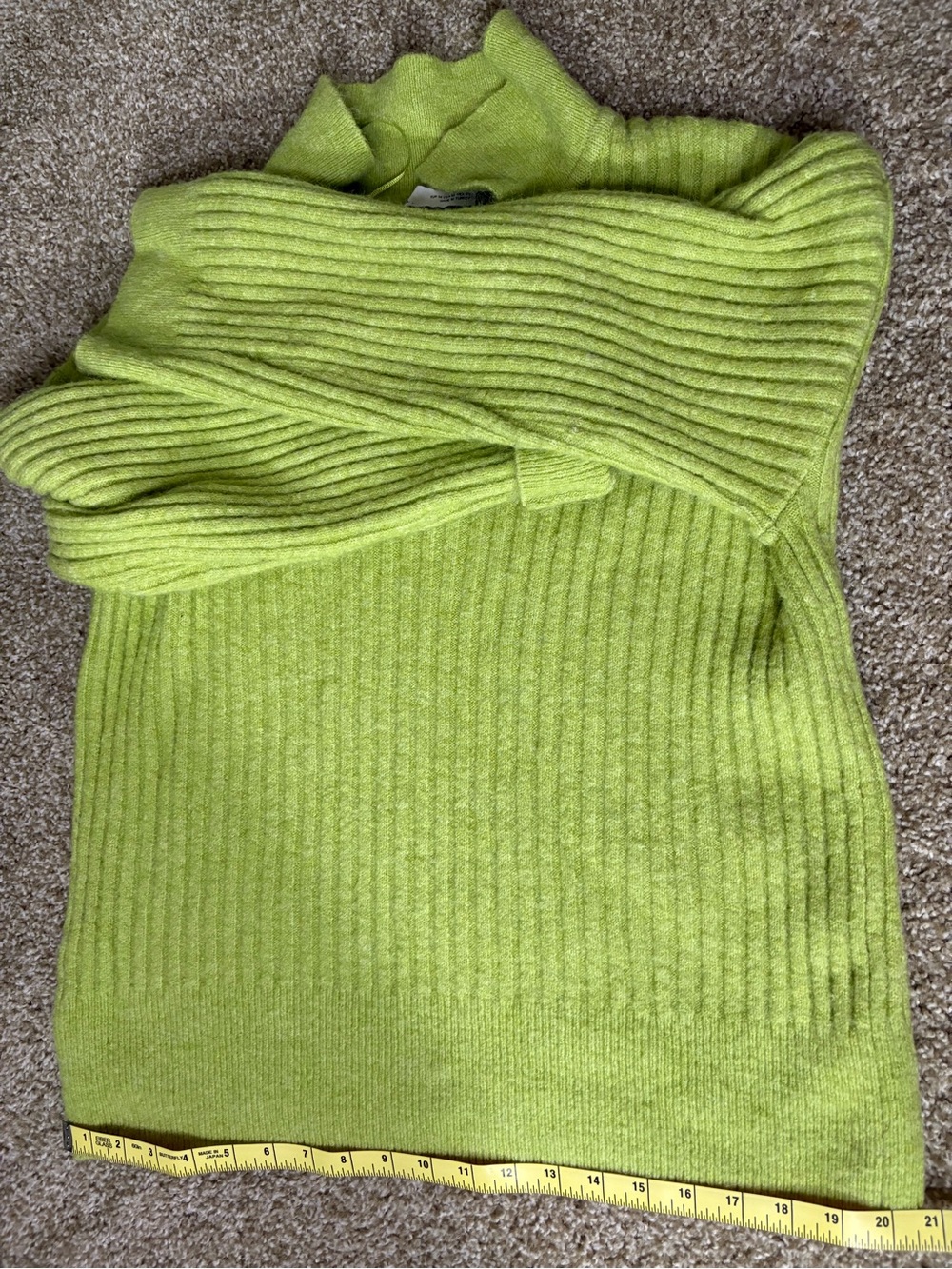 Zara Lime Green Ribbed V-Neck Sweater with Polo Collar - Picture 8 of 11